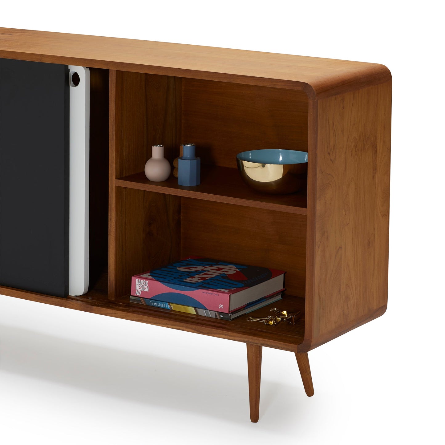 Skænk med skydelåger - Teak - C020 - By Sol - novamøbler