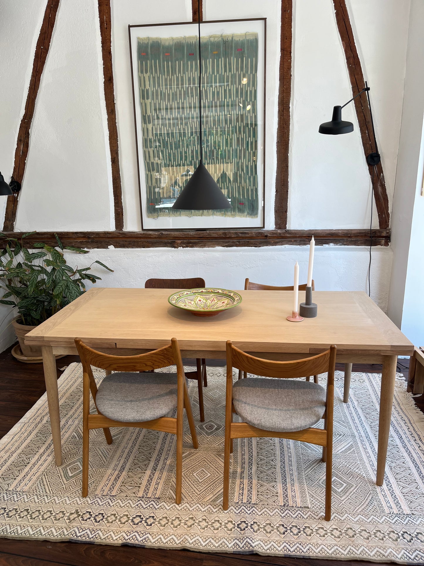 Spisebord med udtræk - Egetræ - C010 - By Sol - novamøbler