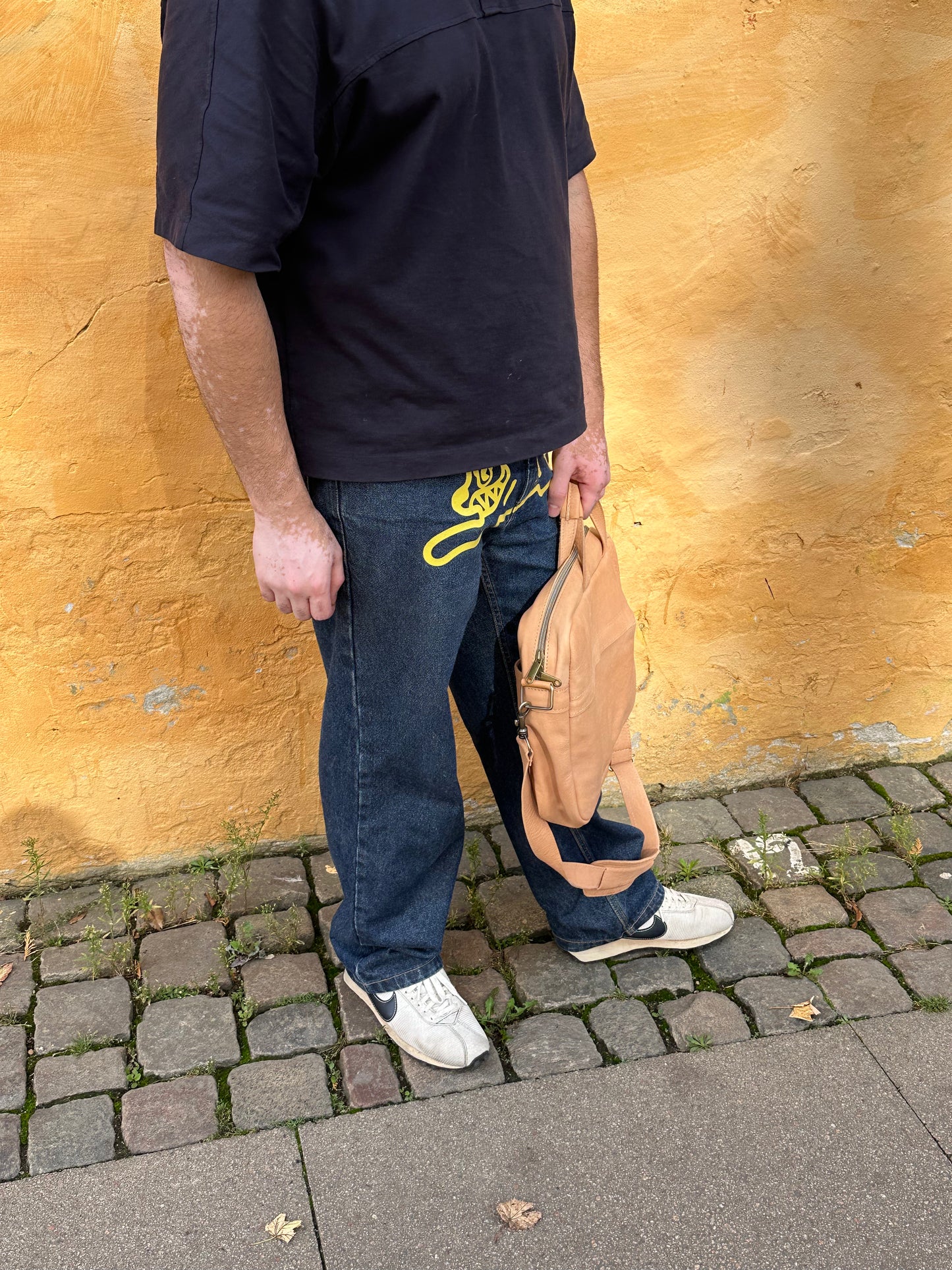 Leather shoulder bag from Morocco