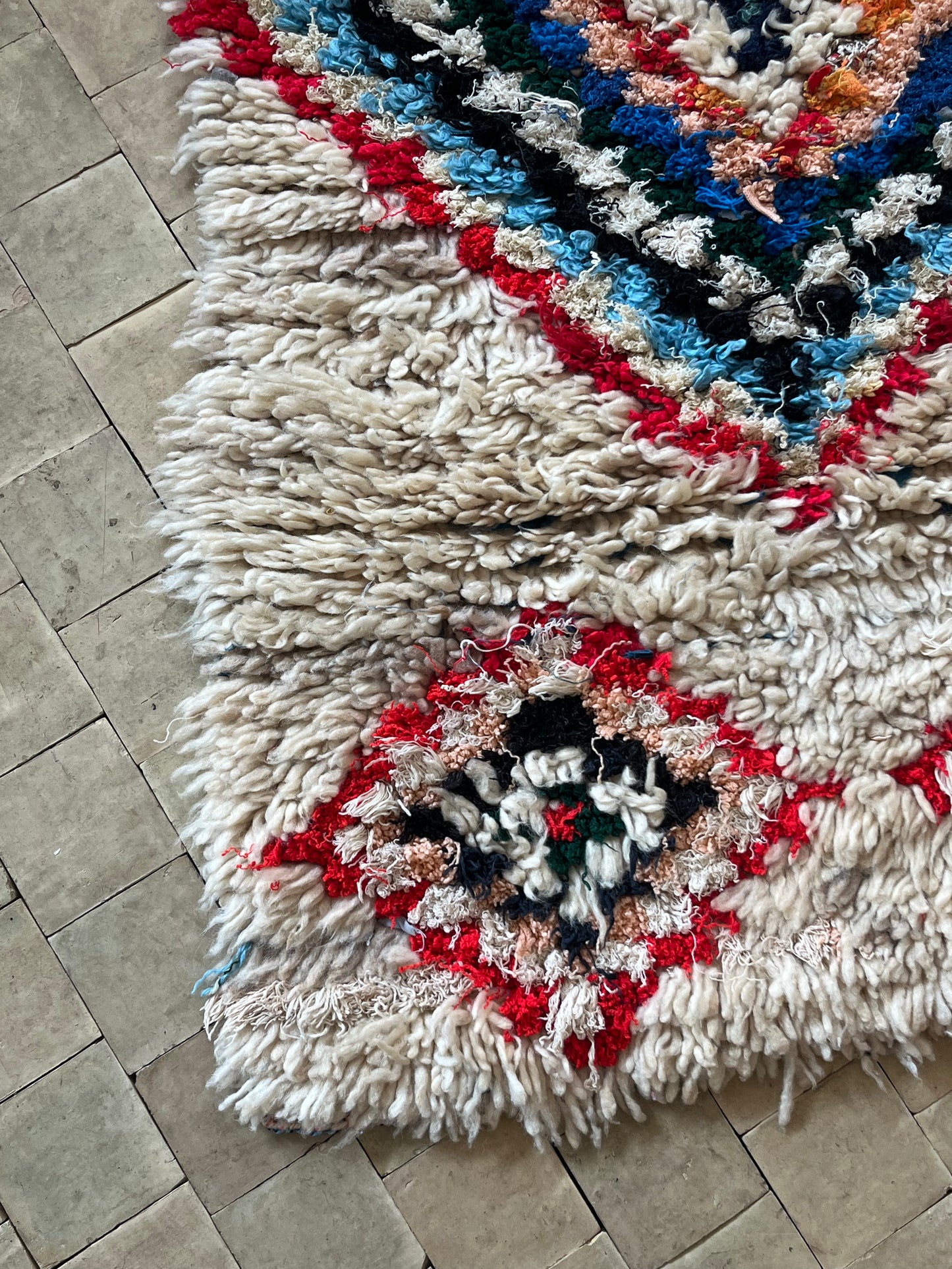 Marokkansk tæppe - Boucheroite - 167 x80 cm - novamøbler