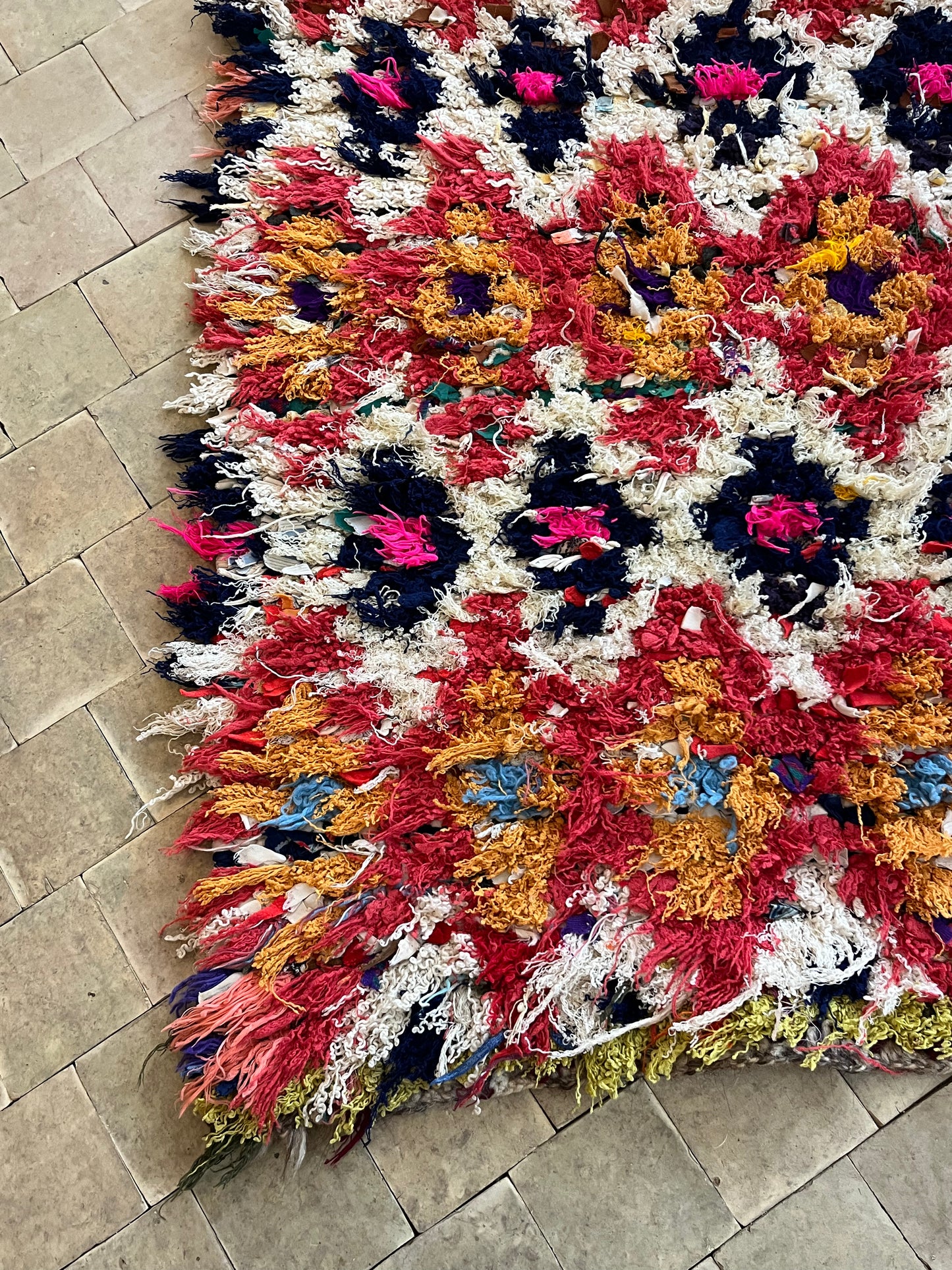 Marokkansk tæppe - Boucheroite - 164 x 90 cm