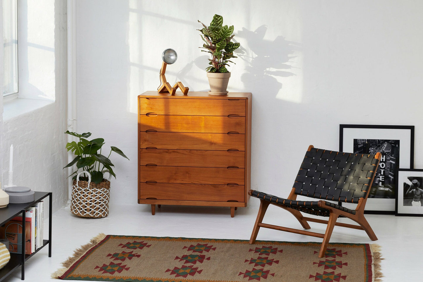 Kommode i teaktræ - J005 - By Sol - novamøbler