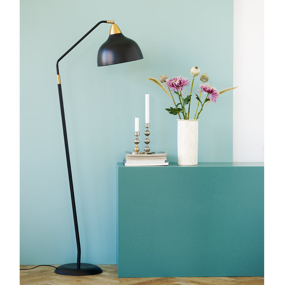 Superliving gulvlampe - Urban Floor Lamp - novamøbler