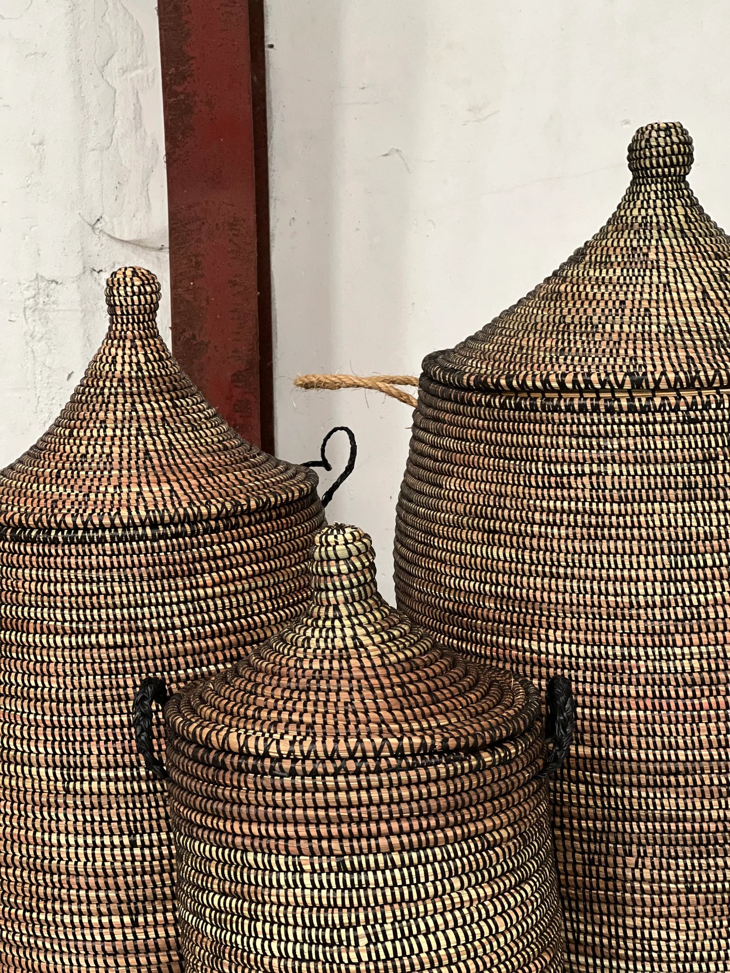 Sweet grass - Top låg - Sort - novamøbler