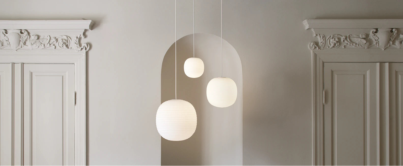 Loftlampe - New Works - Lantern Pendant - Flere størrelser - novamøbler