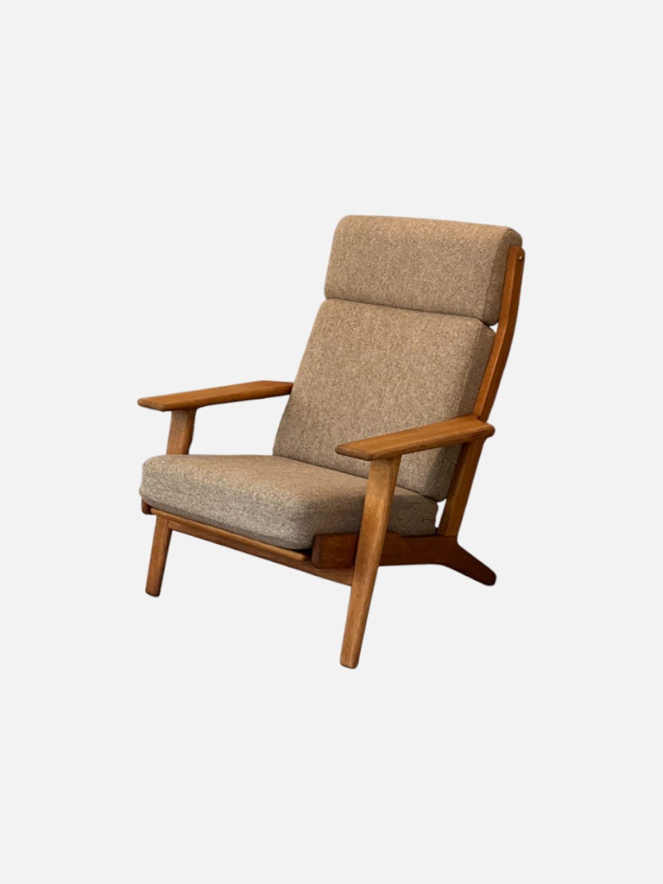 Vintage GE290A lænestol af Hans J. Wegner - oliebehandlet egetræ med uldbetræk - novamøbler