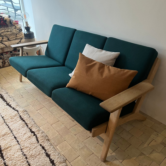 Vintage GE290/3 sofa af Hans J. Wegner - massiv eg