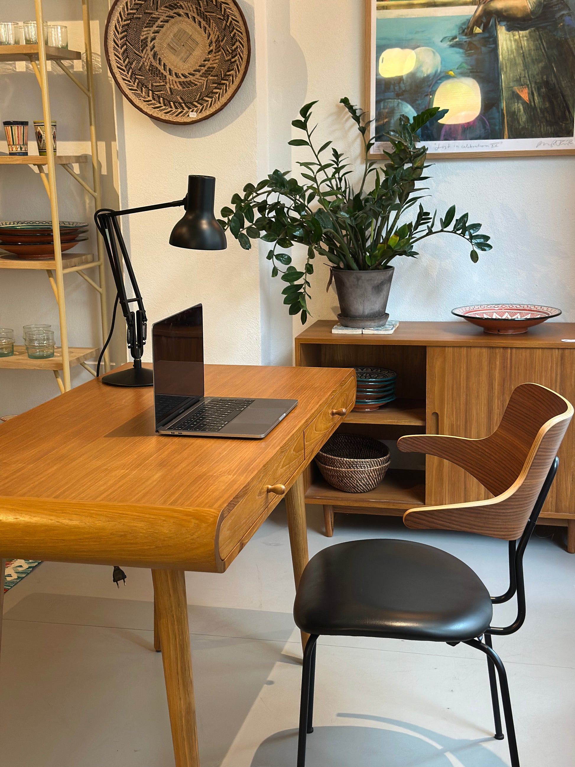 Vermund Larsen - Spisebordsstol - VL118 - Valnød/læder - novamøbler