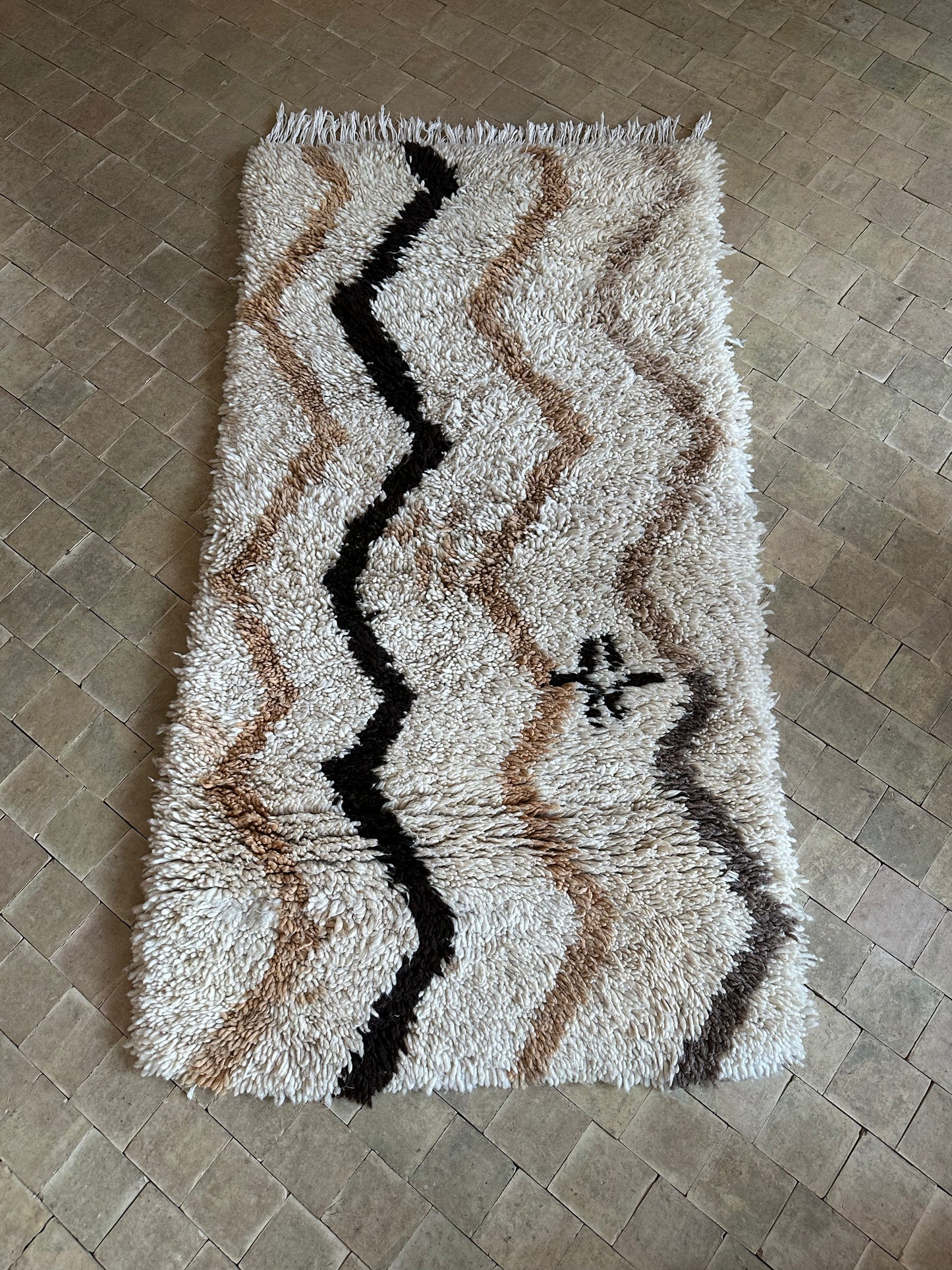 Moroccan rug - Boucheroite - 200 x 90 cm