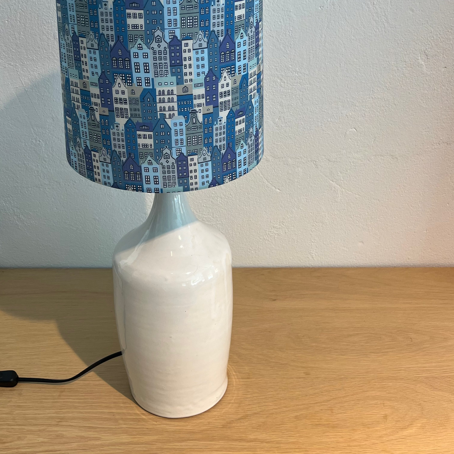 Table Lamp - Patterned - Multiple versions - L004 - By Sol