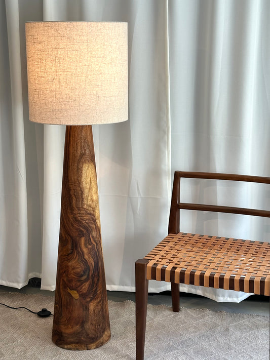 Gulvlampe - Natural el. Sand - Okina - By Sol - novamøbler