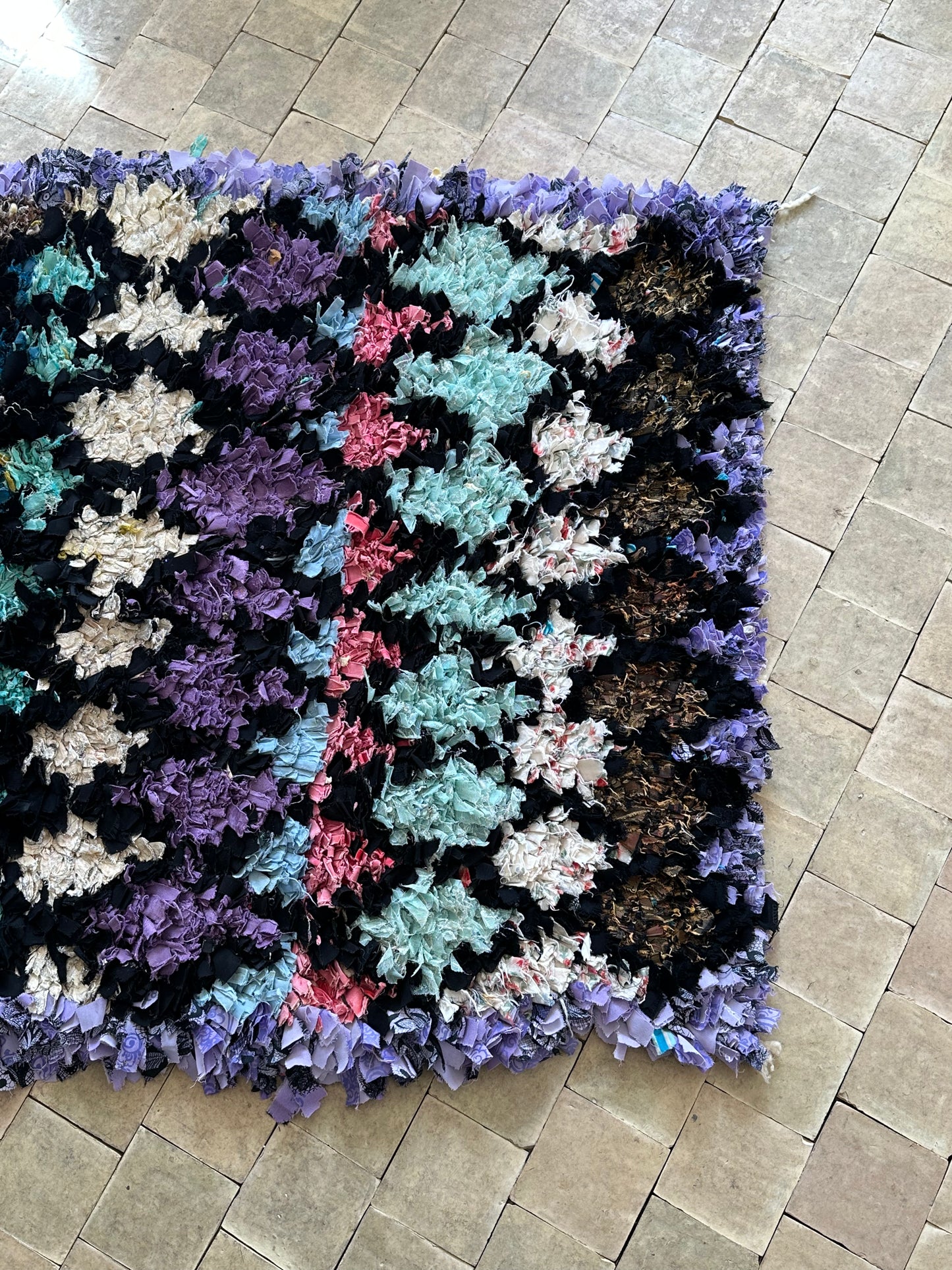 Moroccan rug - Boucheroite - 200 x 90 cm