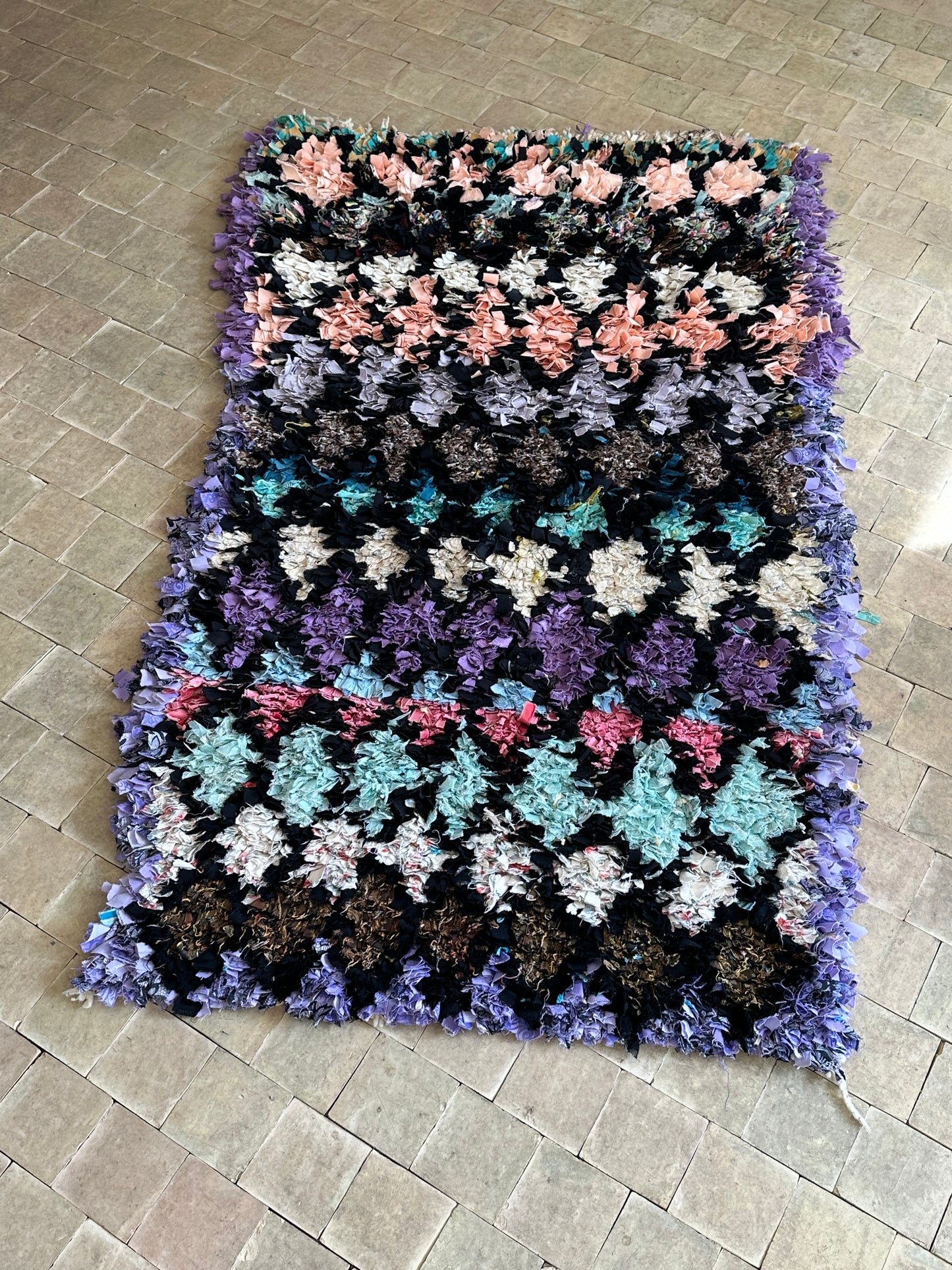 Moroccan rug - Boucheroite - 200 x 90 cm