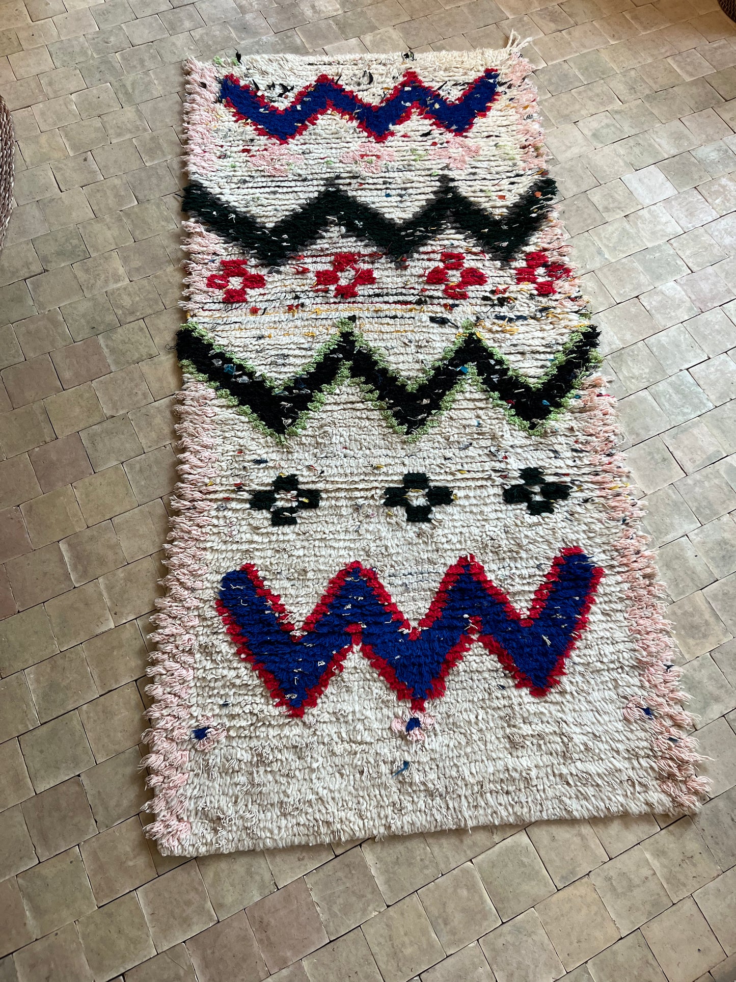 Marokkansk tæppe - Boucheroite - 183 x 88 cm - novamøbler