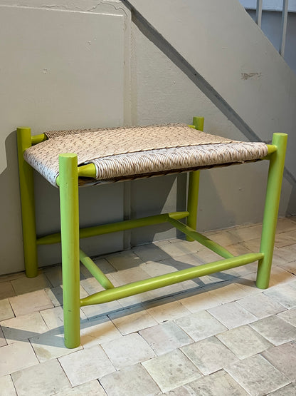 Udstillingsmodel - Skammel med papirsflet - Flere farver - S001 - By Sol - novamøbler