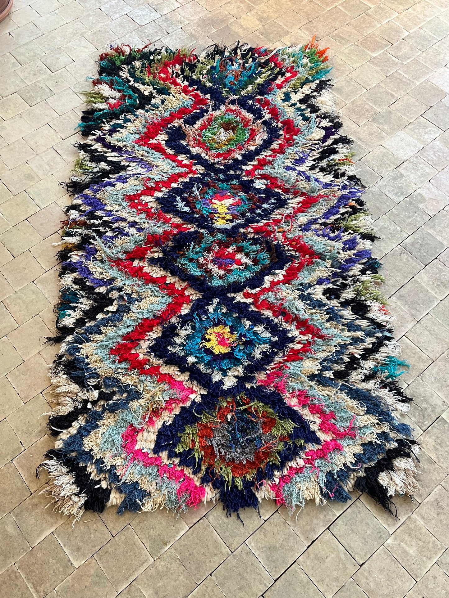 Marokkansk tæppe - Boucheroite - 156 x 90 cm - novamøbler