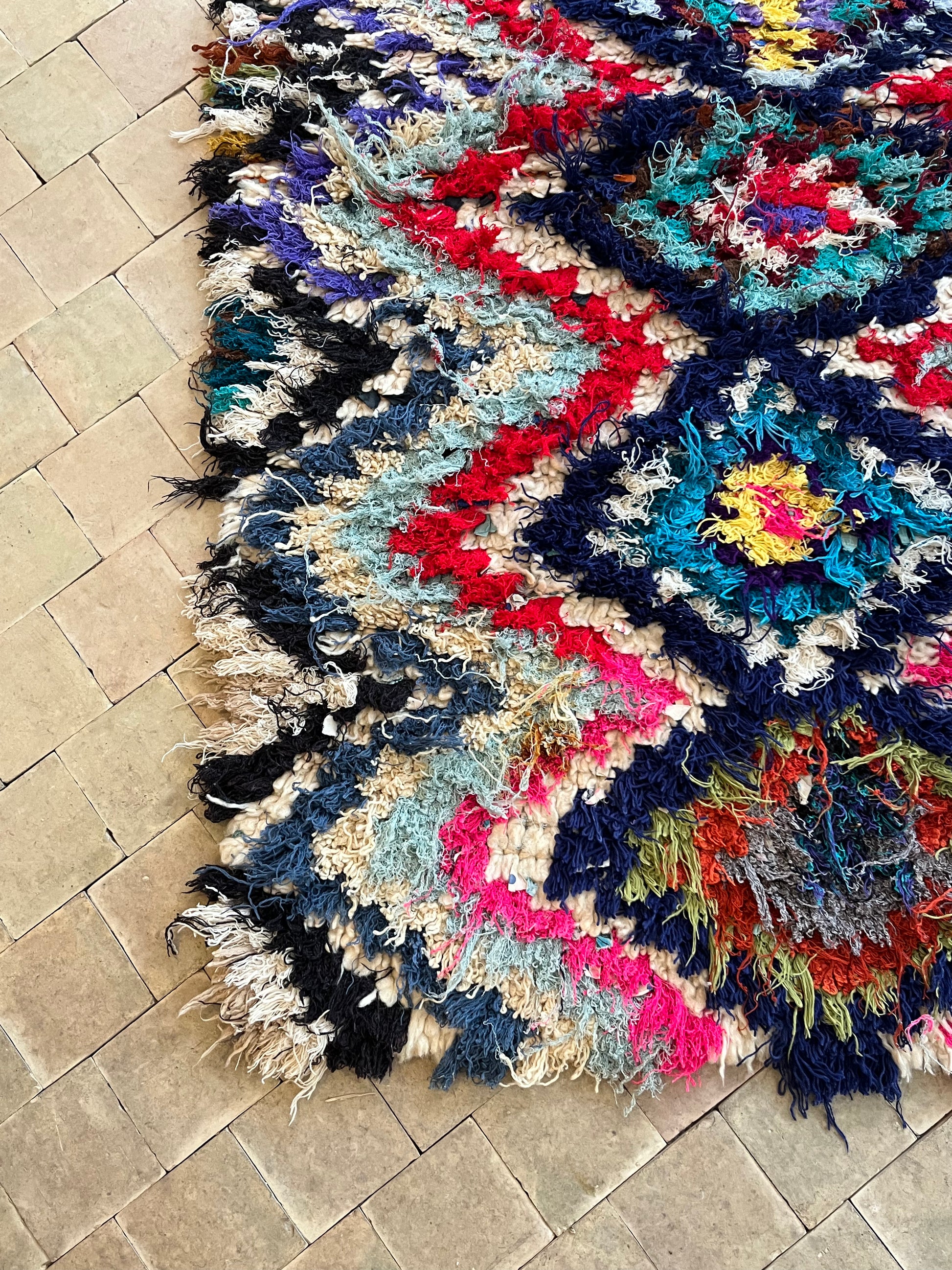 Marokkansk tæppe - Boucheroite - 156 x 90 cm - novamøbler