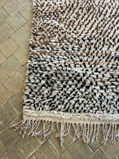 Marokkansk tæppe - Boucheroite - 177 x 119 cm - novamøbler