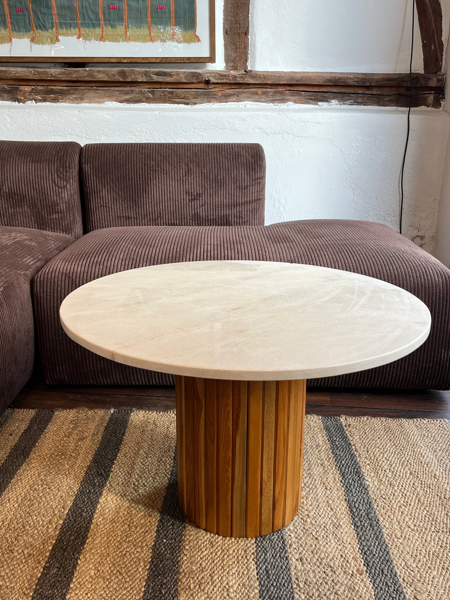 Udstillingsmodel - Sofabord/loungebord - Kalksten og teaktræ - novamøbler