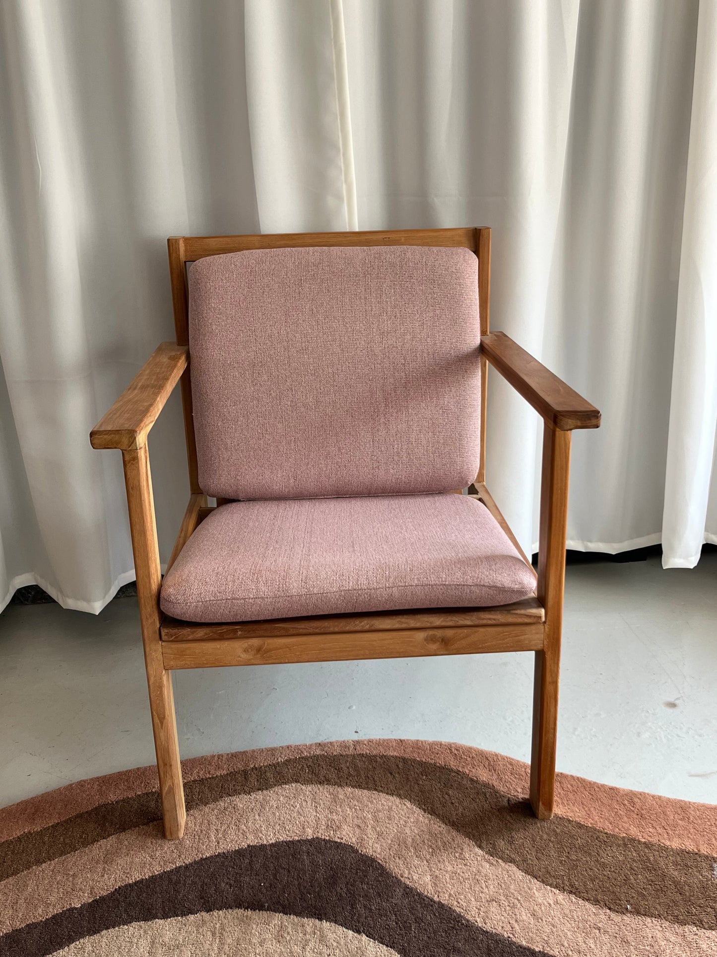 Udstillingsmodel - Lænestol - Teaktræ - By Sol - novamøbler