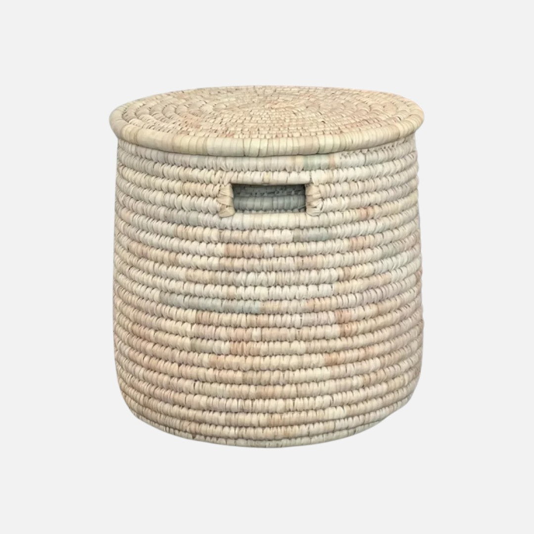 Kurv i bananblade - novamøbler