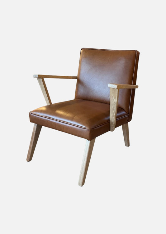 Lænestol - Cognacfarvet læder og egetræ - A005 - By Sol - novamøbler