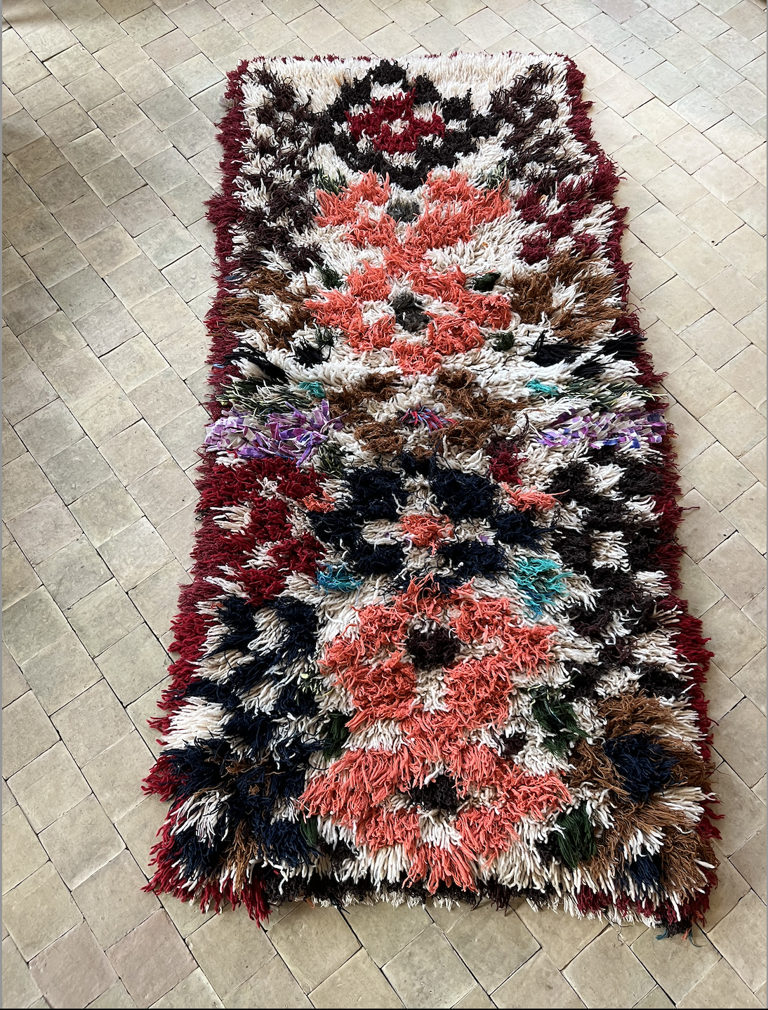 Marokkansk tæppe - Boucheroite - 173 x 83 cm - novamøbler