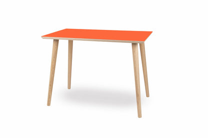 Skrivebord - Linoleum i valgfri farve - By Sol - novamøbler