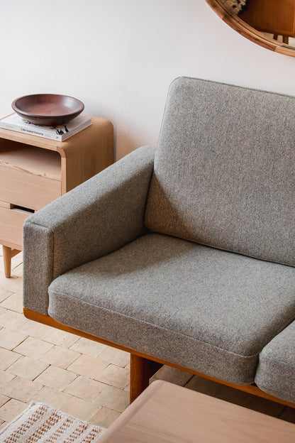 Vintage GE236/3 sofa af Hans J. Wegner - massiv eg - novamøbler