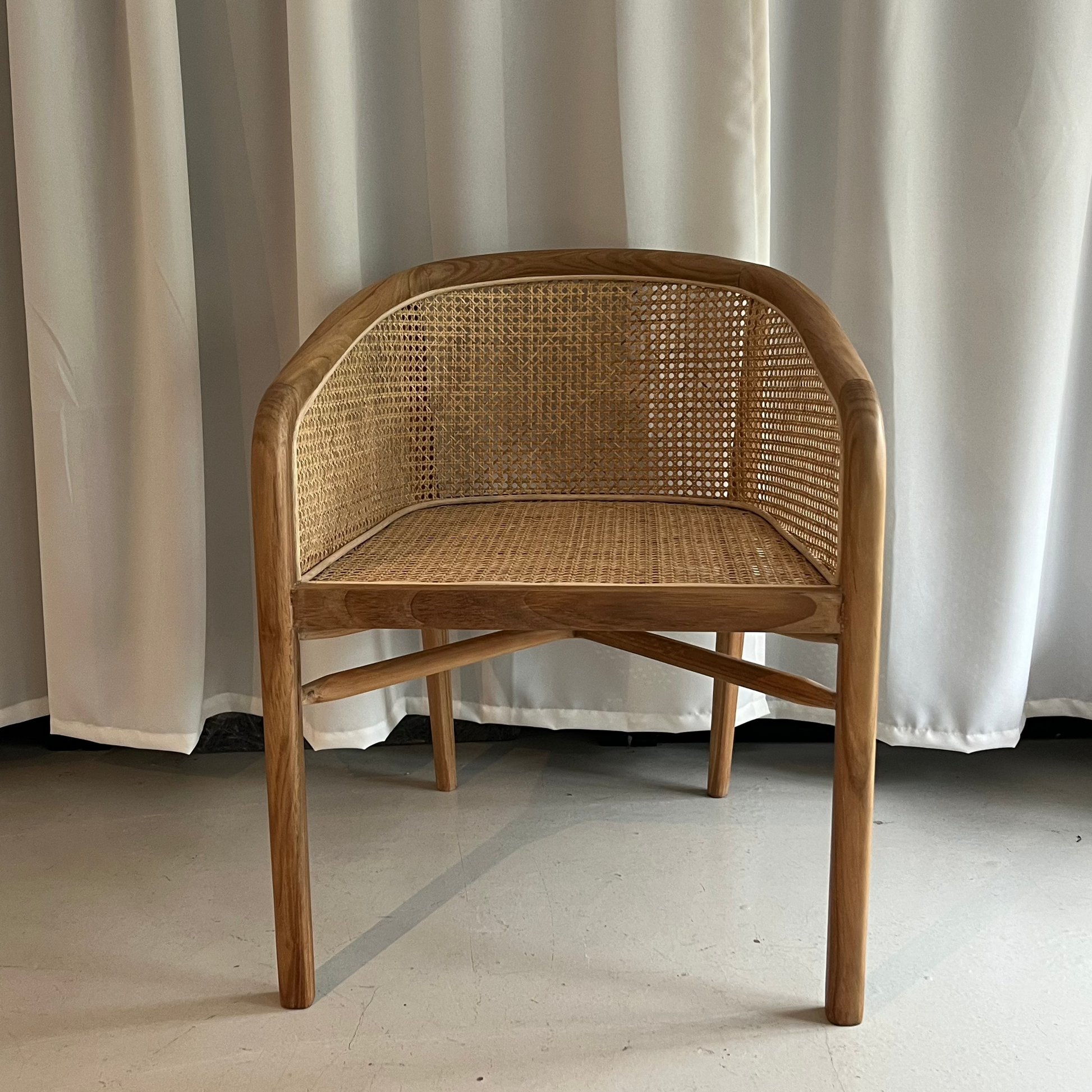 Udstillingsmodel - Lænestol - Teaktræ/Rattan - By Sol - novamøbler