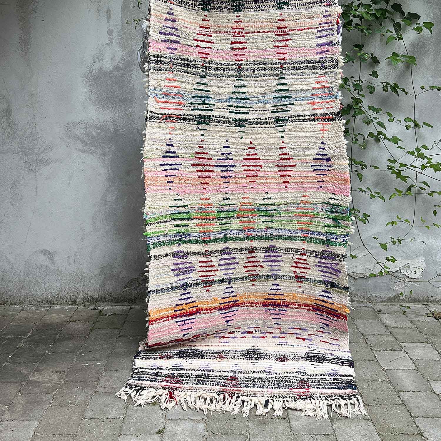 Marokkansk tæppe - Boucheroite - 212x84 cm - novamøbler