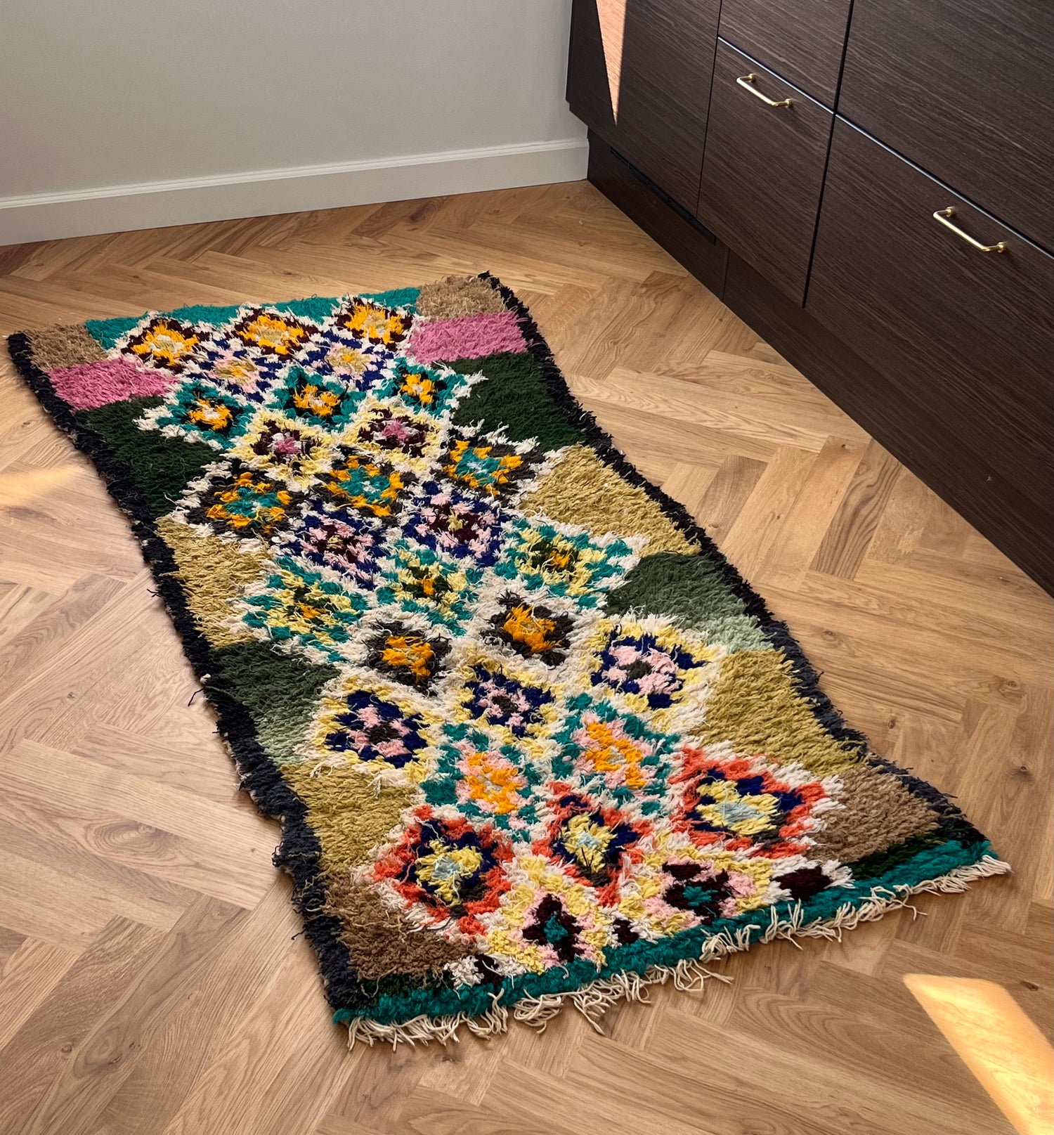 Marokkansk tæppe - Boucheroite - 174x82 cm - novamøbler