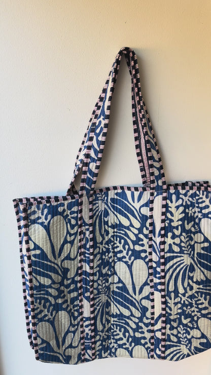 Leather shoulder bag from Morocco