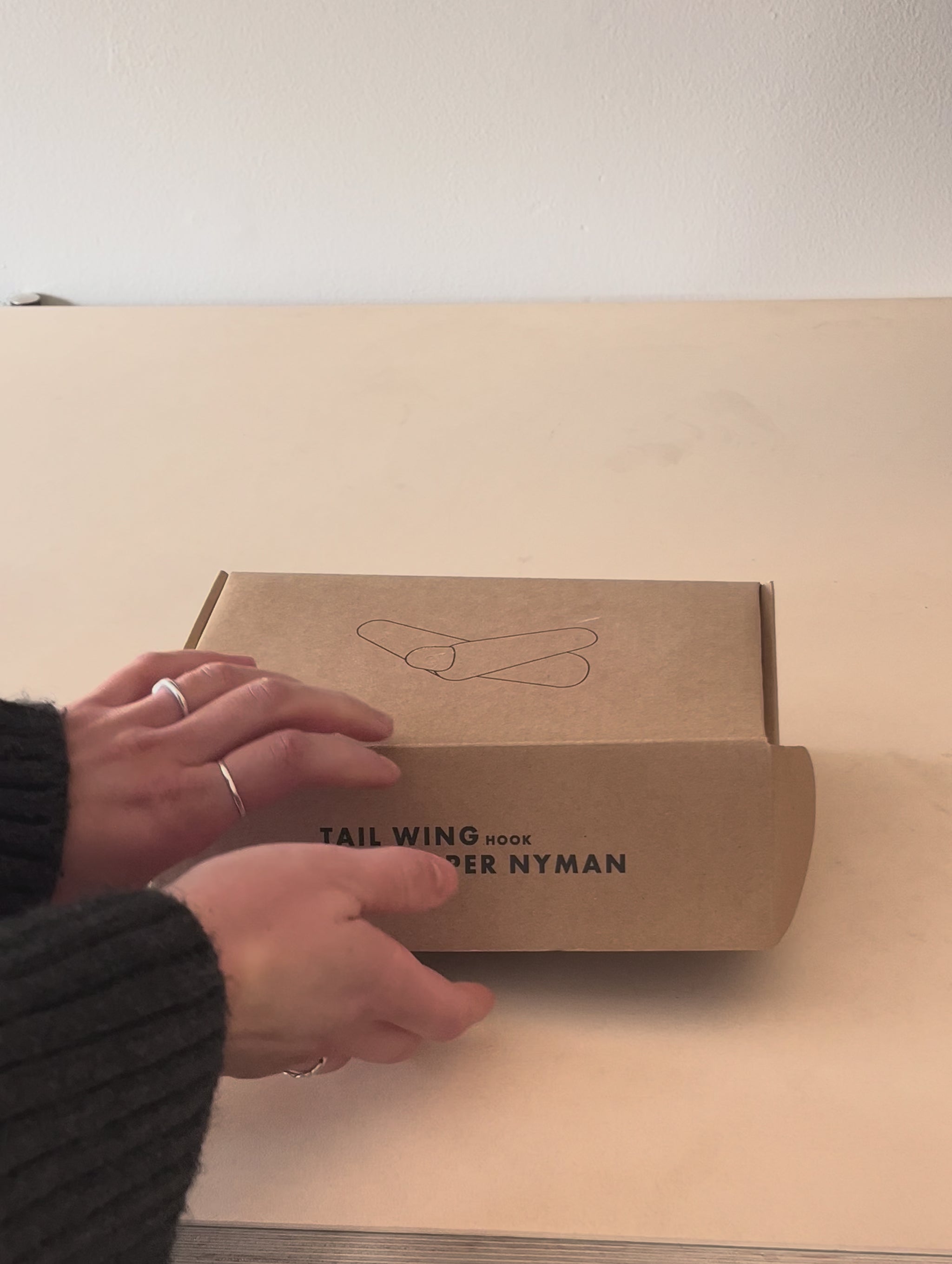 Woud - Tail Wing Knage (large) - Eg - novamøbler