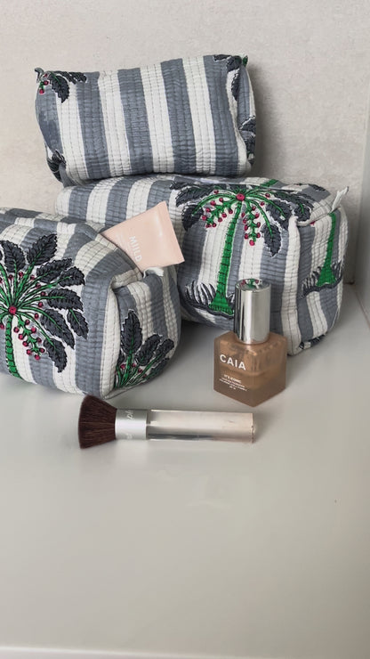 Bamboo basket with handle - B004 - Natural