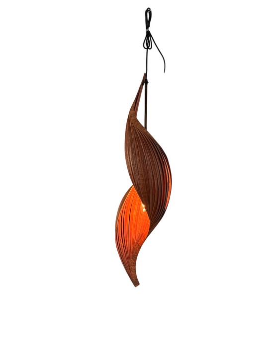 Rød/Orange Spiral Loftlampe - Red peanut - novamøbler