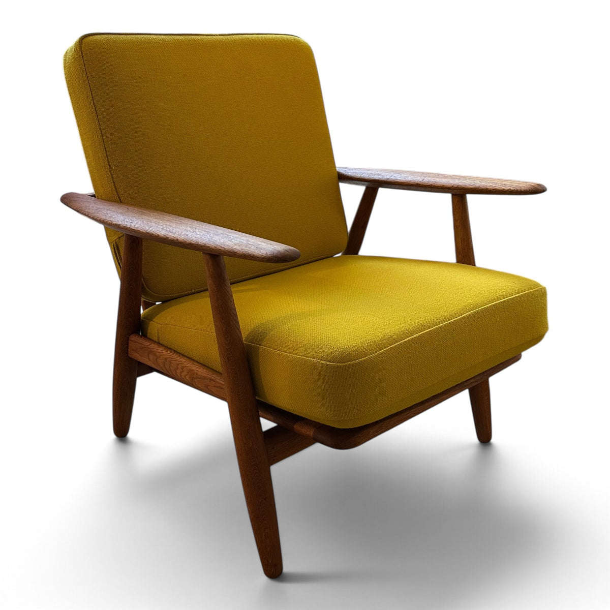 Vintage GE240 lænestol af Hans J. Wegner - massivt egetræ - novamøbler